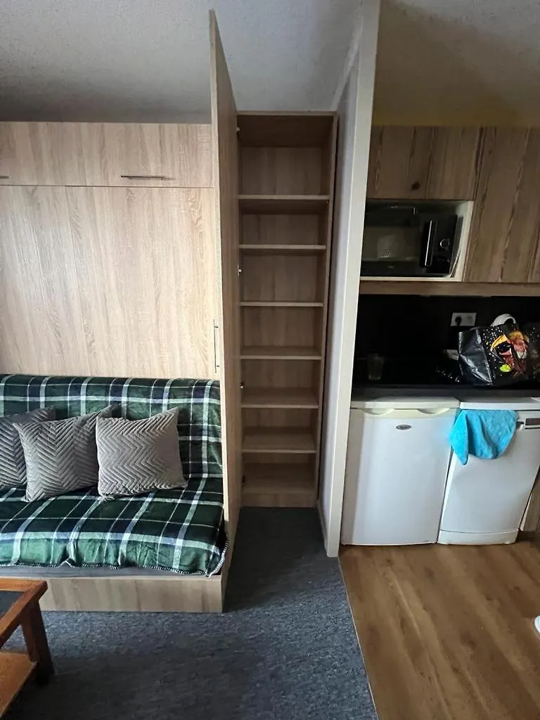 Studio 942-Particulier-Résidence L'Ours Blanc-Alpe d'Huez-Centre Station 0*,  France